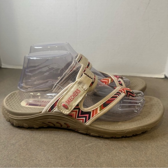 Skechers Women’s Reggae-Mad-Swag Size 9 Slip On Athletic Sandals - Picture 1 of 9